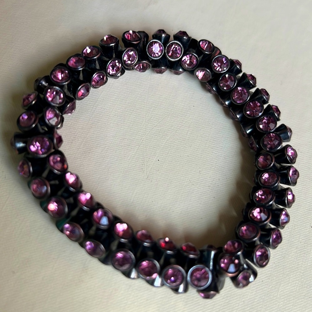 Beautiful blingy stretch bracelet